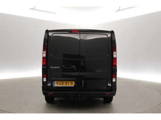 Renault Trafic 1.6 dCi 95 T29 L2H1 | Airco | Cruise | 3-Zits | Camera | Navigatie | Parkeersens. | Trekhaak ActivLease financial lease