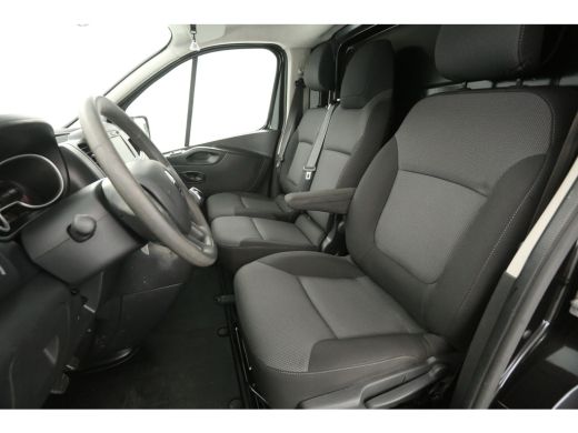 Renault Trafic 1.6 dCi 95 T29 L2H1 | Airco | Cruise | 3-Zits | Camera | Navigatie | Parkeersens. | Trekhaak ActivLease financial lease