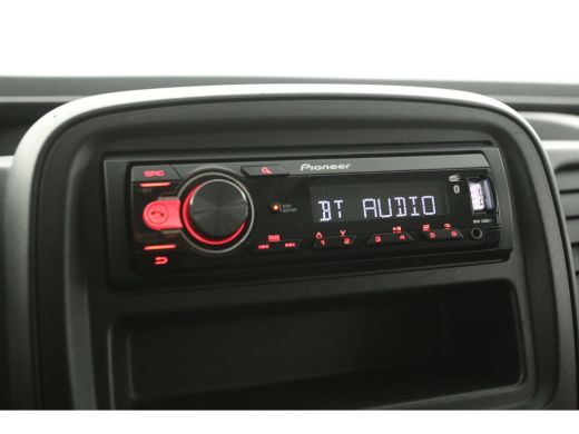 Renault Trafic 2.0 dCi T29 L2H1 | 145PK | DC | Automaat | Airco | Cruise | Parkeersens. | Trekhaak ActivLease financial lease