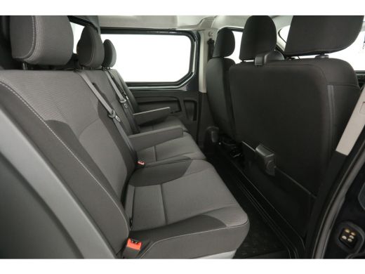 Renault Trafic 2.0 dCi T29 L2H1 | 145PK | DC | Automaat | Airco | Cruise | Parkeersens. | Trekhaak ActivLease financial lease