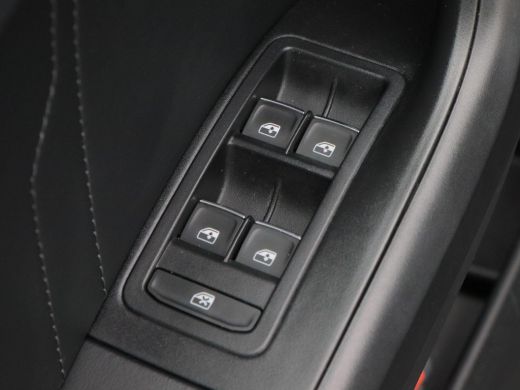 Seat Ateca 1.5 TSi 150 Pk Automaat Style Business Intense | Full Led | Navigatie | Trekhaak | Stoel/stuur Ve... ActivLease financial lease