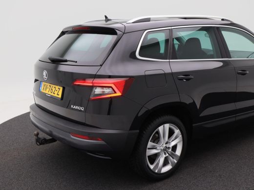 Skoda Karoq 1.5 TSi 150 Pk Automaat Style Business | Panoramadak | Trekhaak | Canton Audio | Adaptive Cruise ... ActivLease financial lease