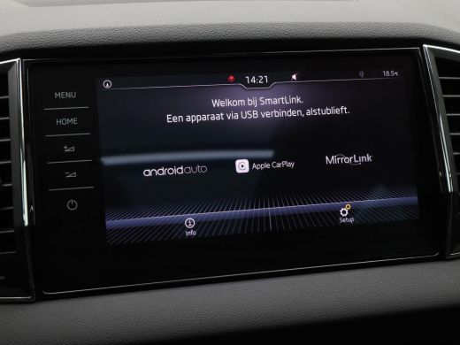 Skoda Karoq 1.5 TSi 150 Pk Automaat Style Business | Panoramadak | Trekhaak | Canton Audio | Adaptive Cruise ... ActivLease financial lease