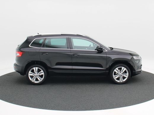 Skoda Karoq 1.5 TSi 150 Pk Automaat Style Business | Panoramadak | Trekhaak | Canton Audio | Adaptive Cruise ... ActivLease financial lease
