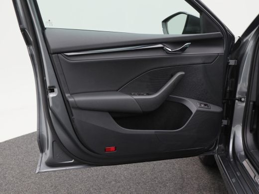 Skoda Octavia Combi 1.4 TSi 204 Pk Automaat iV PHEV Business edition | Cruise Control | Virtual Cockpit | Carpl... ActivLease financial lease
