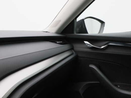 Skoda Octavia Combi 1.4 TSi 204 Pk Automaat iV PHEV Business edition | Cruise Control | Virtual Cockpit | Carpl... ActivLease financial lease