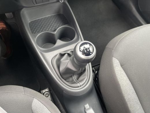 Toyota Aygo 1.0 VVT-i MT Play ActivLease financial lease