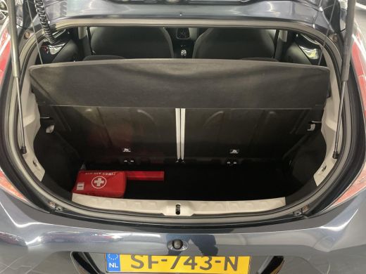 Toyota Aygo 1.0 VVT-i x-play ActivLease financial lease