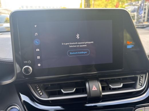 Toyota C-HR 1.8 Hybrid Executive | 06-10141018 Voor meer informatie ActivLease financial lease