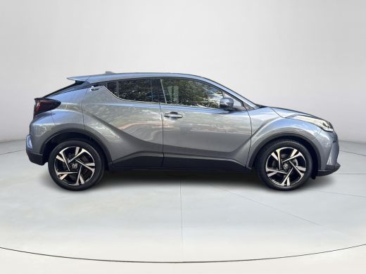 Toyota C-HR 1.8 Hybrid Executive | 06-10141018 Voor meer informatie ActivLease financial lease