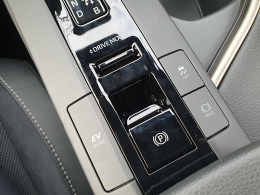 Toyota C-HR 2.0 Plug-in Hybrid 220 Executive Toyota C-HR Plug-in Hybrid 220 Executive **NIEUWE AUTO/ DIRECT L... ActivLease financial lease