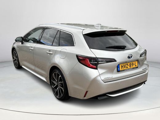 Toyota Corolla Touring Sports 2.0 Hybrid Executive | Carplay | 18 inch LM-velgen | Stoelverwarming | Elektrische achterklep | ActivLease financial lease