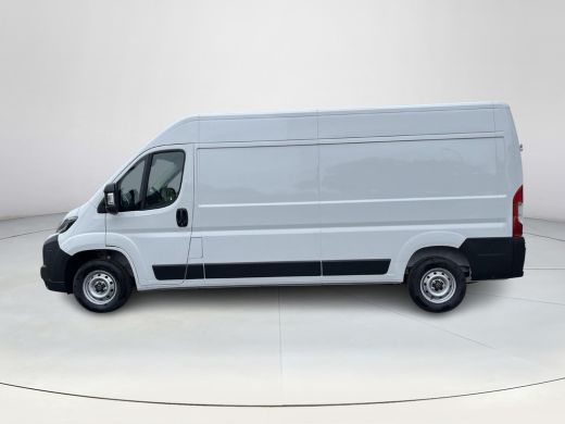 Toyota ProAce 2.2 D-4D L3H2 3.5t Challenger ActivLease financial lease