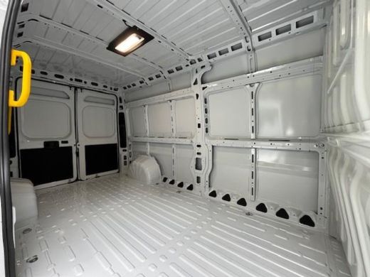 Toyota ProAce 2.2 D-4D L3H2 3.5t Challenger ActivLease financial lease