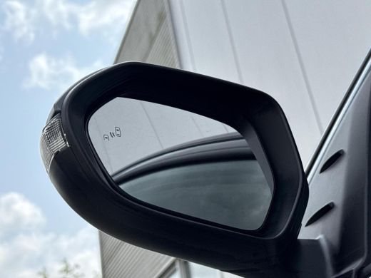 Toyota Yaris 1.5 Hybrid 115 Dynamic **NIEUWE AUTO/ BINNENKORT LEVERBAAR** ActivLease financial lease