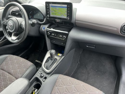 Toyota Yaris Cross 1.5 Hybrid Executive | AWD | Navigatie | Stoel- + stuurverwarming | 360 graden camera | ActivLease financial lease