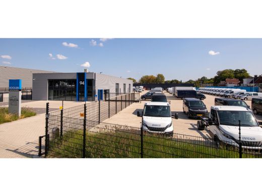 Volkswagen Caddy 1.5 TSI Benzine Comfort Benzine automaat ActivLease financial lease