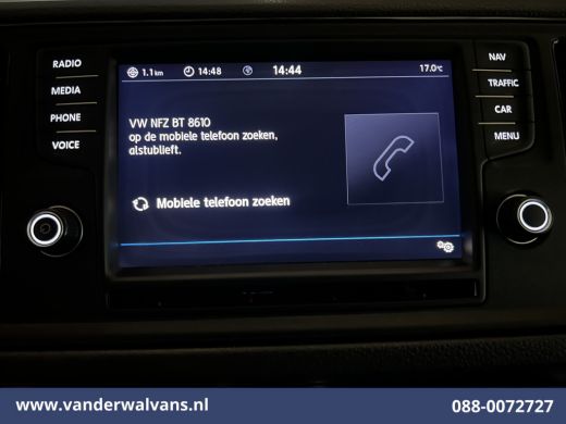 Volkswagen Crafter 2.0 TDI 140pk L3H3 L2H2 Euro6 Airco | 3000kg Trekhaak | Navigatie | Apple Carplay Android Auto, C... ActivLease financial lease