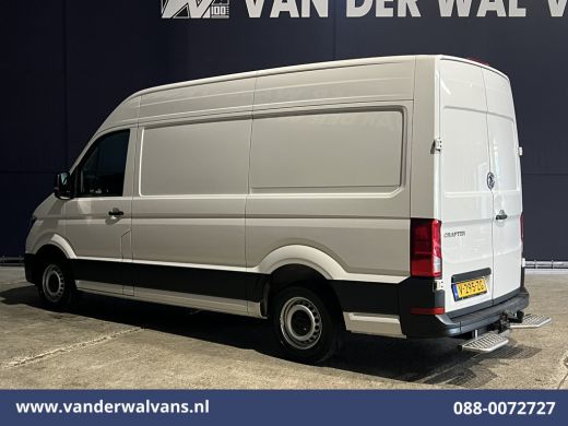 Volkswagen Crafter 2.0 TDI 140pk L3H3 L2H2 Euro6 Airco | 3000kg Trekhaak | Navigatie | Apple Carplay Android Auto, C... ActivLease financial lease