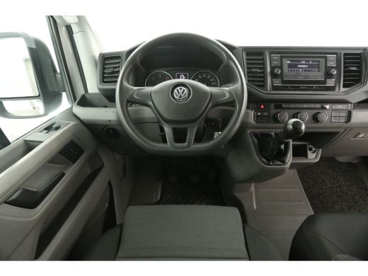 Volkswagen Crafter 35 2.0 TDI L3H2 | 177PK | 3500kg Trekgew. | Airco | Cruise | 3-Zits | Trekhaak ActivLease financial lease