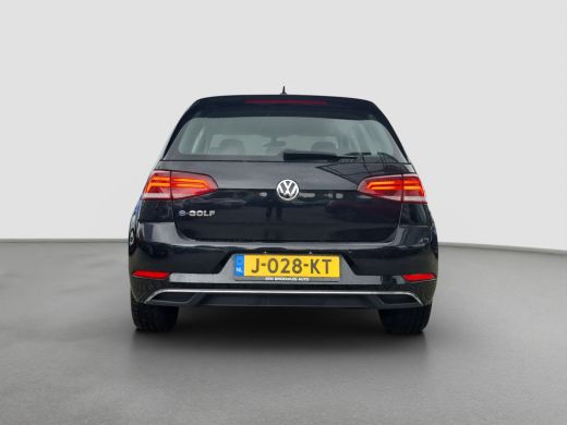 Volkswagen e-Golf E-DITION Warmtepomp | Camera | Adaptive CC | Parkeersensoren voor + Achter | LED | ActivLease financial lease