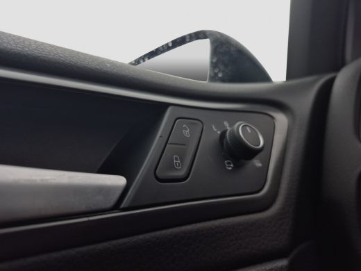 Volkswagen e-Golf E-DITION Warmtepomp | Camera | Adaptive CC | Parkeersensoren voor + Achter | LED | ActivLease financial lease