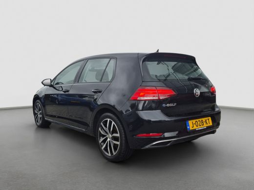 Volkswagen e-Golf E-DITION Warmtepomp | Camera | Adaptive CC | Parkeersensoren voor + Achter | LED | ActivLease financial lease