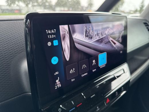 Volkswagen ID. Buzz Cargo Cargo 77 kWh L1 | Trekhaak | Camera | ActivLease financial lease