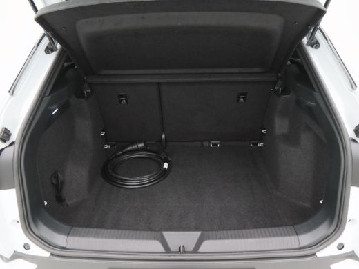 Volkswagen ID.4 Life 77 kWh 204 Pk Automaat | Adaptive Cruise | Climate Control | Stoelverwarming | Parkeersensor... ActivLease financial lease