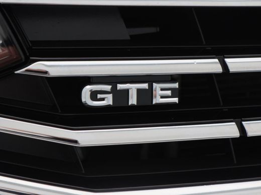 Volkswagen Passat Variant 1.4 TSi 218 Pk Automaat PHEV GTE Business | Adaptive Cruise | Camera | Trekhaak | Camera ... ActivLease financial lease