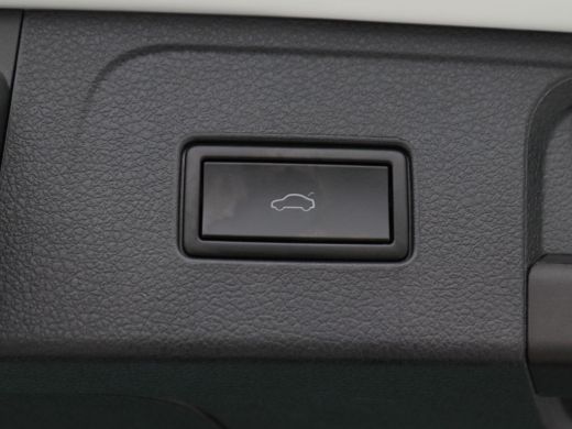 Volkswagen Passat Variant 1.4 TSi 218 Pk Automaat PHEV GTE Business | Adaptive Cruise | Camera | Trekhaak | Camera ... ActivLease financial lease