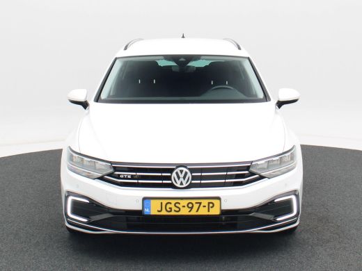 Volkswagen Passat Variant 1.4 TSi 218 Pk Automaat PHEV GTE Business | Adaptive Cruise | Camera | Trekhaak | Camera ... ActivLease financial lease