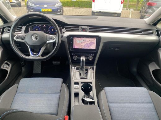 Volkswagen Passat Variant 1.4 TSI PHEV GTE | Trekhaak | A-Camera | Travelassist | ActivLease financial lease