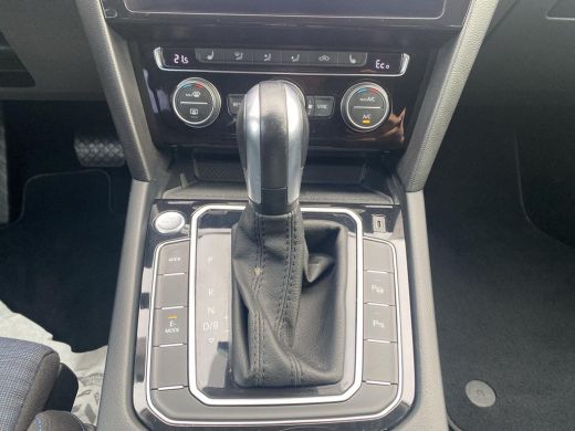 Volkswagen Passat Variant 1.4 TSI PHEV GTE | Trekhaak | A-Camera | Travelassist | ActivLease financial lease
