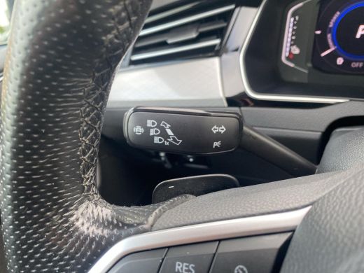Volkswagen Passat Variant 1.4 TSI PHEV GTE | Trekhaak | A-Camera | Travelassist | ActivLease financial lease