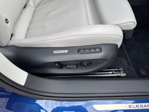 Volkswagen Passat Variant 1.5 eHybrid Elegance | Leder | Pano | 5 jr gar. ActivLease financial lease