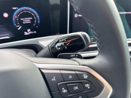 Volkswagen Passat Variant 1.5 eHybrid Elegance | Leder | Pano | 5 jr gar. ActivLease financial lease