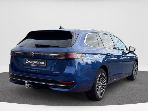 Volkswagen Passat Variant 1.5 eHybrid Elegance | Leder | Pano | 5 jr gar. ActivLease financial lease