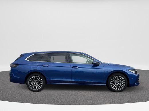 Volkswagen Passat Variant 1.5 eHybrid Elegance | Leder | Pano | 5 jr gar. ActivLease financial lease