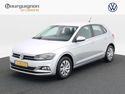 Volkswagen Polo 1.0 TSi Comfortline | Navigatie | Airco | Adaptive Cruise | LED Dagrijverlichting | CarPlay | 94... Volkswagen Polo 1.0 TSi Comfortline | Navigatie | Airco | Adaptive Cruise | LED Dagrijverlichting | CarPlay | 94...
