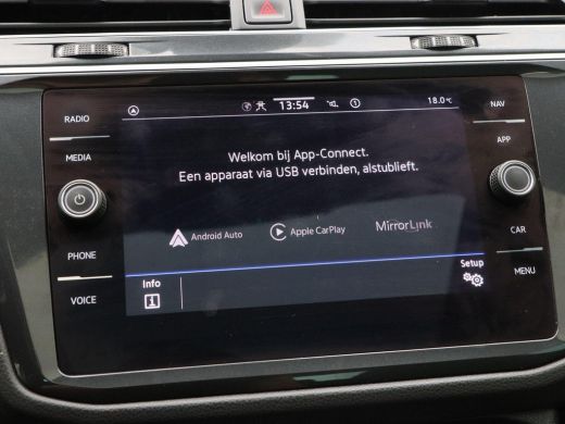 Volkswagen Tiguan 1.4 TSi 245 Pk Automaat eHybrid Elegance | Trekhaak | Panoramadak | Camera | Adaptive Cruise | Ca... ActivLease financial lease