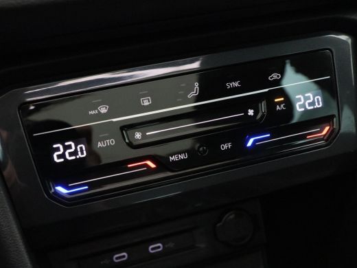 Volkswagen Tiguan 1.4 TSi 245 Pk Automaat eHybrid Elegance | Trekhaak | Panoramadak | Camera | Adaptive Cruise | Ca... ActivLease financial lease