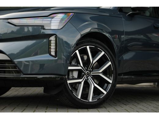 Volvo  EX90 Twin Motor Plus | 360° Camera | Trekhaak | 22" LM Velgen | Head Up | Pilot Assist | Climate ActivLease financial lease