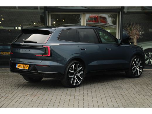 Volvo  EX90 Twin Motor Plus | 360° Camera | Trekhaak | 22" LM Velgen | Head Up | Pilot Assist | Climate ActivLease financial lease