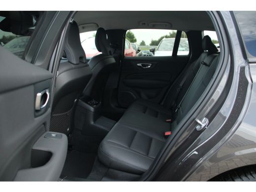 Volvo  V60 2.0 T6 Plug-in hybrid AWD Plus Dark | Harman Kardon | 360° Camera | Full LED | Leder | Adaptive C... ActivLease financial lease