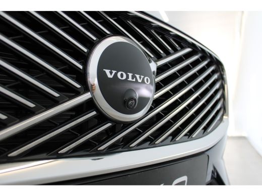 Volvo  XC60 T6 350PK AWD Plus Bright | Trekhaak | 360° | Privacy glas | Harman Kardon | Power Seats ActivLease financial lease