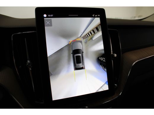 Volvo  XC60 T6 350PK AWD Ultra Dark | Executive | 22" | Luchtvering | B&W | Massage ActivLease financial lease