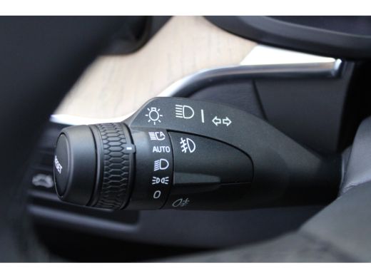 Volvo  XC60 T6 350PK AWD Ultra Dark | Executive | 22" | Luchtvering | B&W | Massage ActivLease financial lease