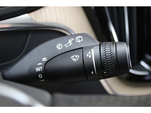 Volvo  XC60 T6 350PK AWD Ultra Dark | Executive | 22" | Luchtvering | B&W | Massage ActivLease financial lease