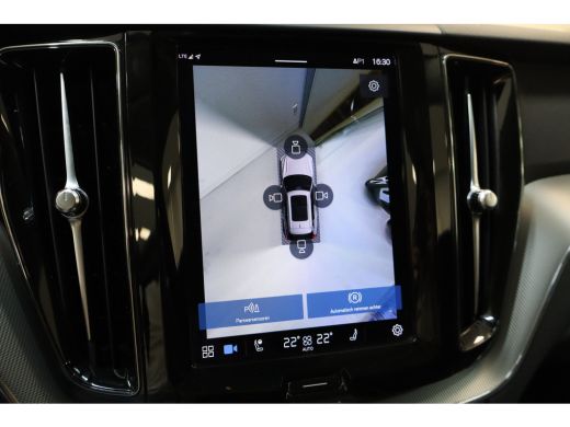 Volvo  XC60 T8 455PK AWD Plus Bright | 360&deg; | Lighting Pack | Trekhaak | Harman Kardon | Privacy glas ActivLease financial lease